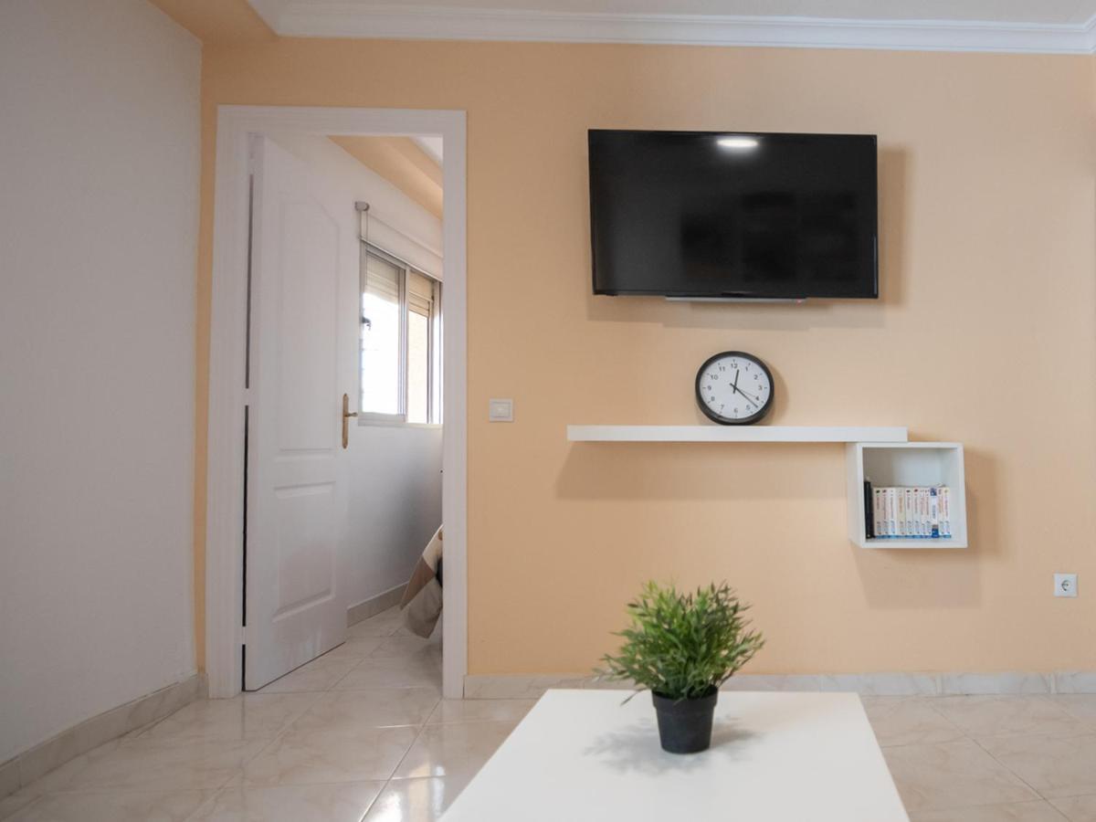 Meraviglioso Appartamento A Fuengirola Bagian luar foto