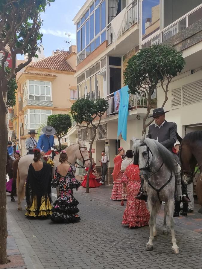 Meraviglioso Appartamento A Fuengirola Bagian luar foto