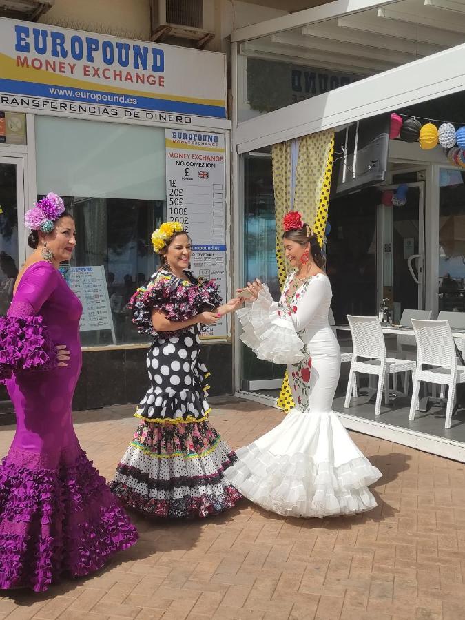 Meraviglioso Appartamento A Fuengirola Bagian luar foto